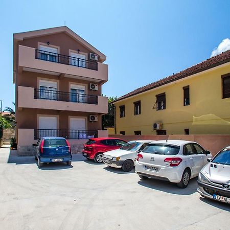 Fort City Apartments Tivat Luaran gambar