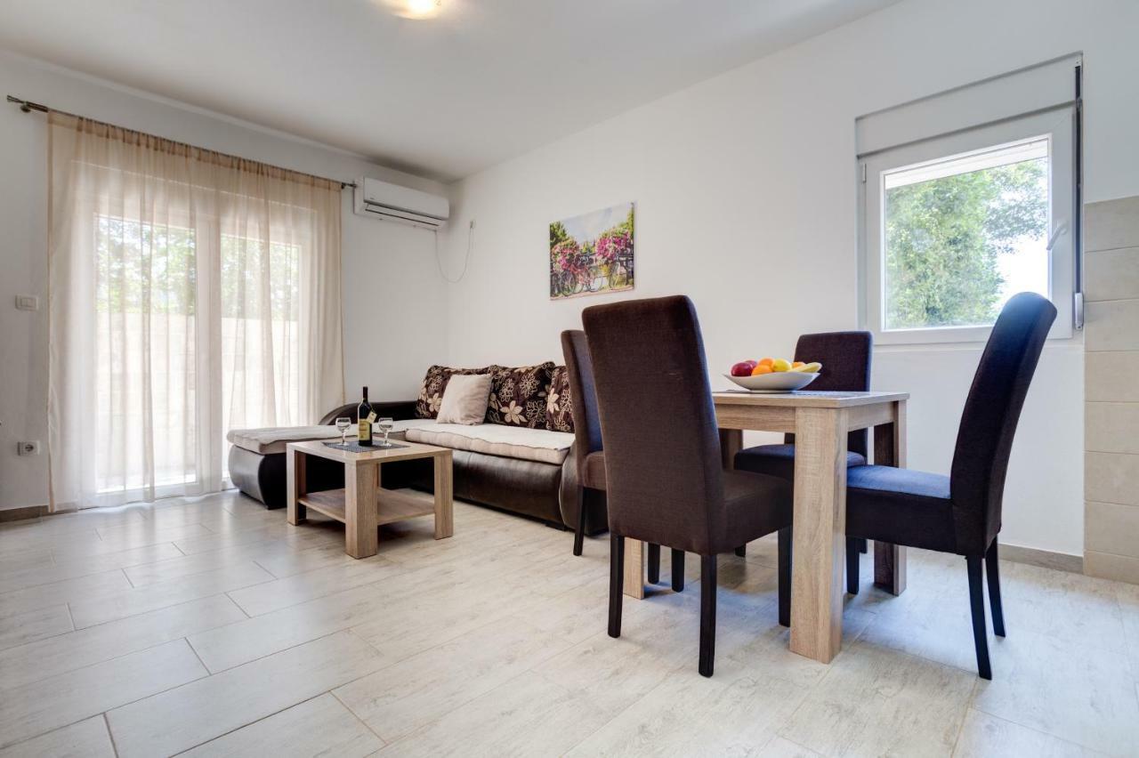 Fort City Apartments Tivat Luaran gambar